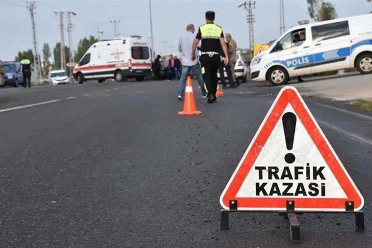 Hakkari'de trafik kazası sonucu bir kişi yaralandı.