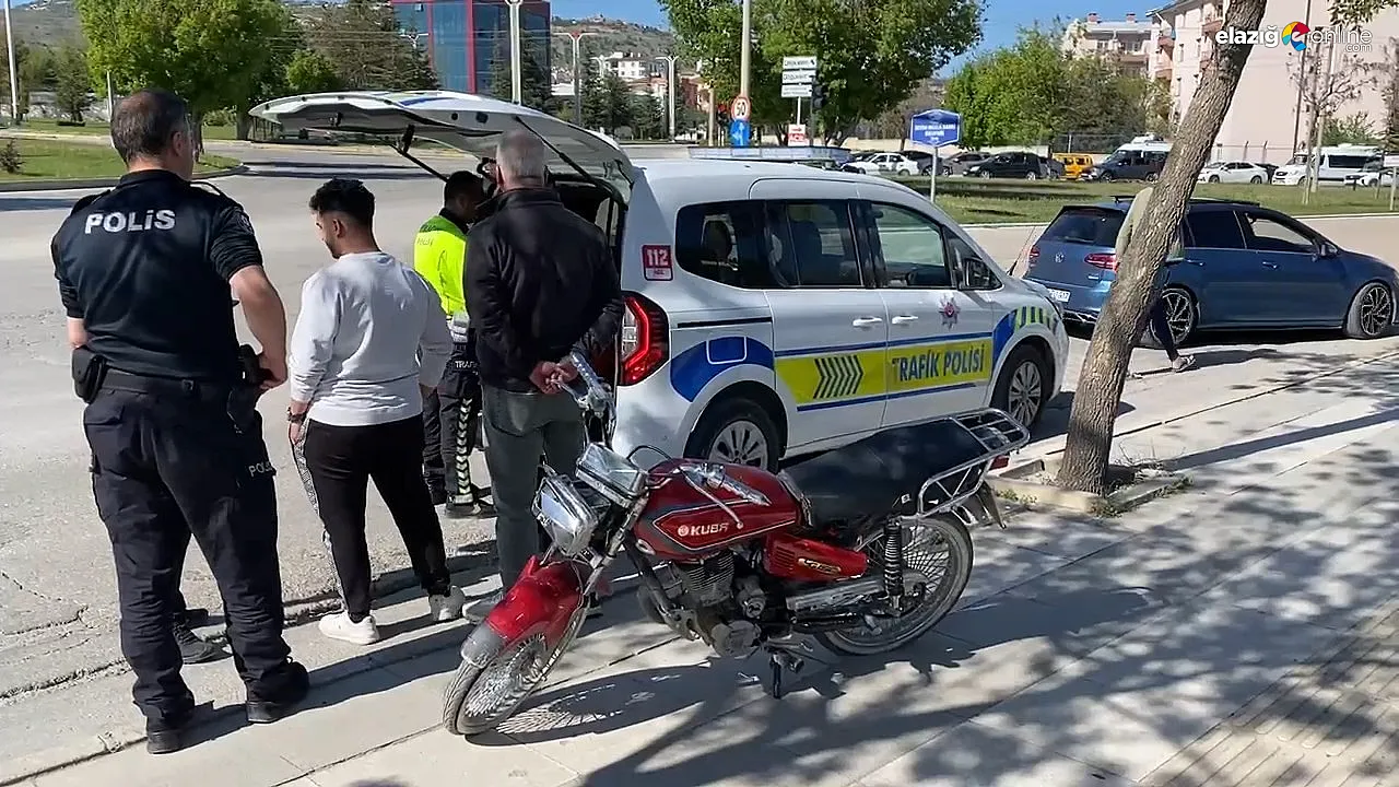Elazığ'da Kaza: Araçlar Çarpıştı, 2 Kişi Yaralandı!