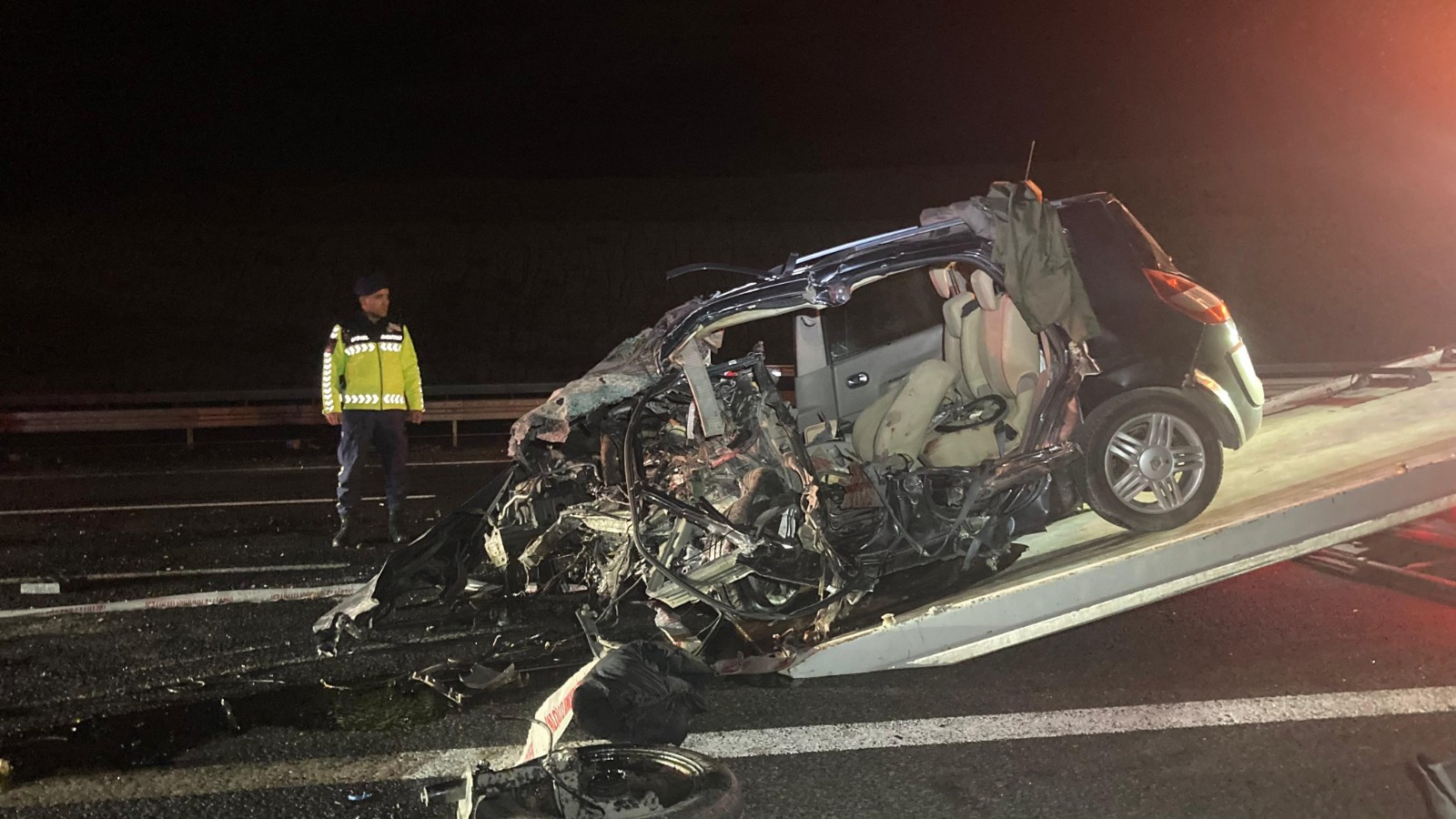 Ankara'da dehşet verici kaza: 4 kişi hayatını kaybetti, 1 kişi yaralı