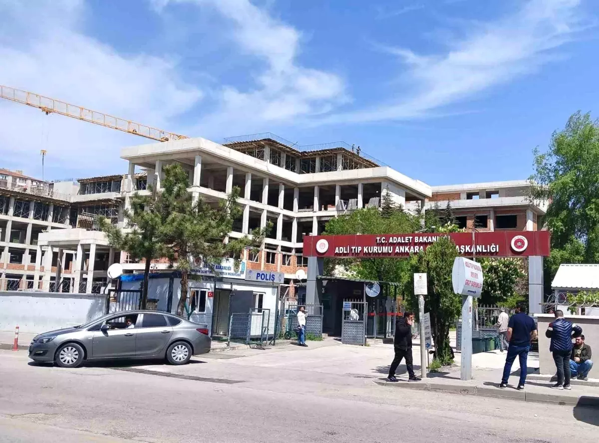 Ankara'da Trafik Kazasında 3 Kişi Hayatını Kaybetti.