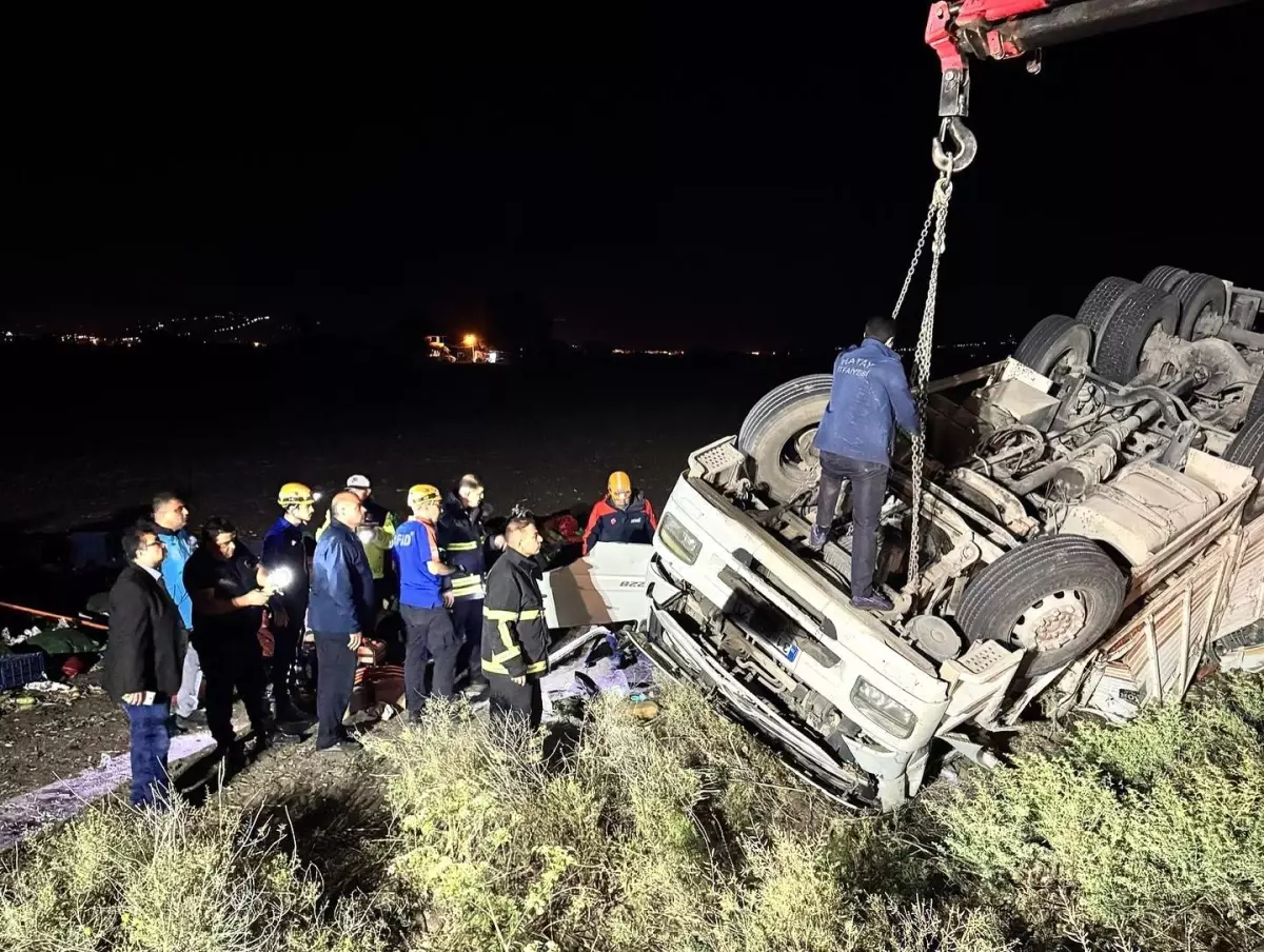 Hatay'da Korkunç Tır Kazası: 1 Kişi Hayatını Kaybetti, 1 Kişi Yaralandı