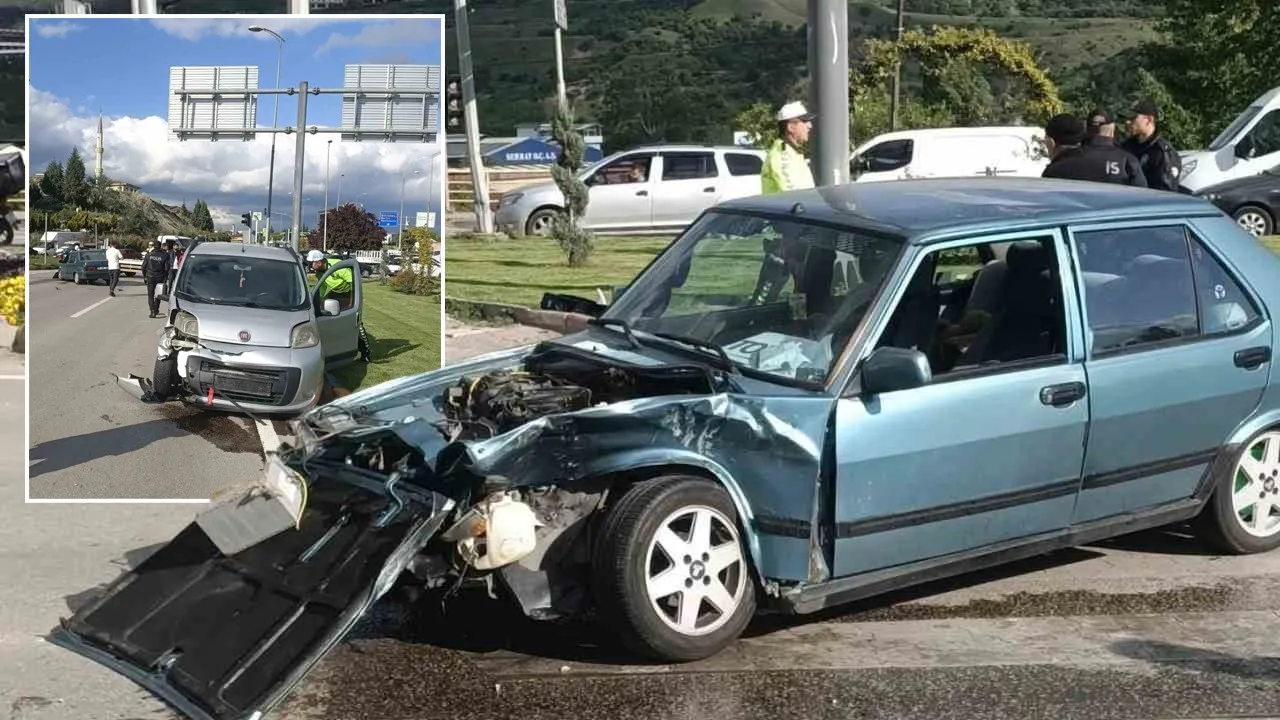 Hafif ticari araç ile otomobil çarpıştı, 2 yaralı