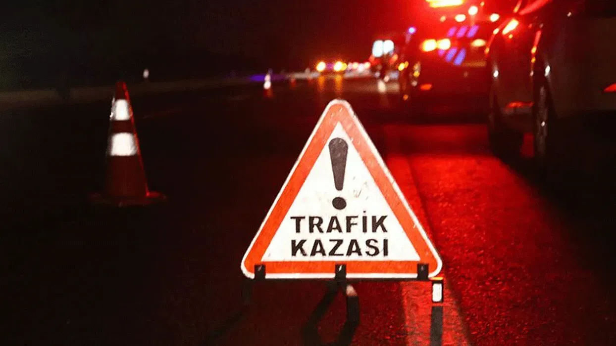 Korucuk’ta trafik kazası: Otomobil ile motosiklet çarpıştı
