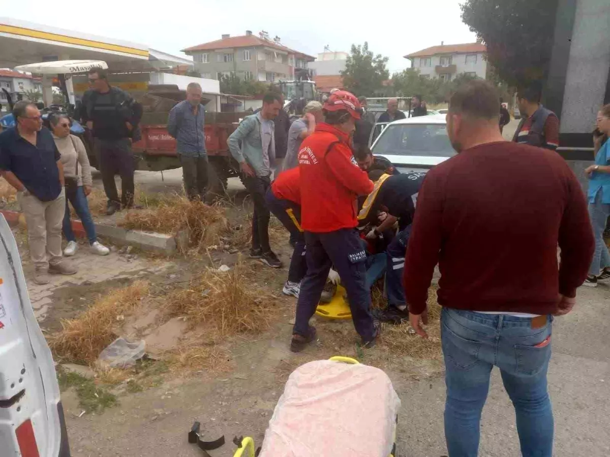 Savaştepe'de Trafik Kazası: 2 Yaralı