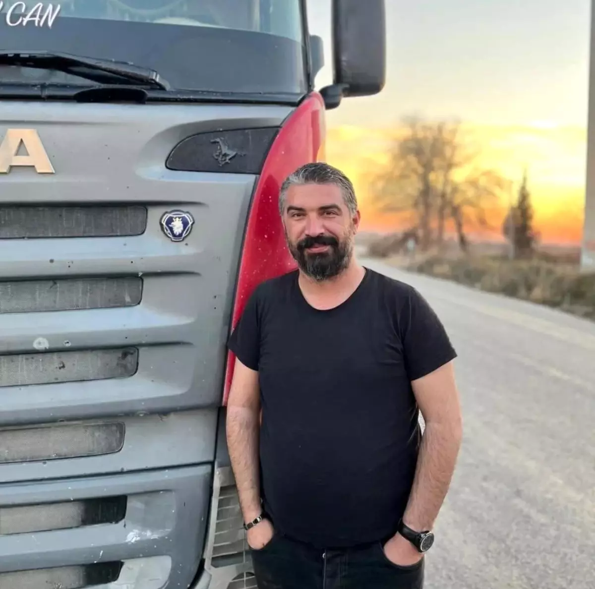 Divriği'de TIR Kazası: 2 Ölü