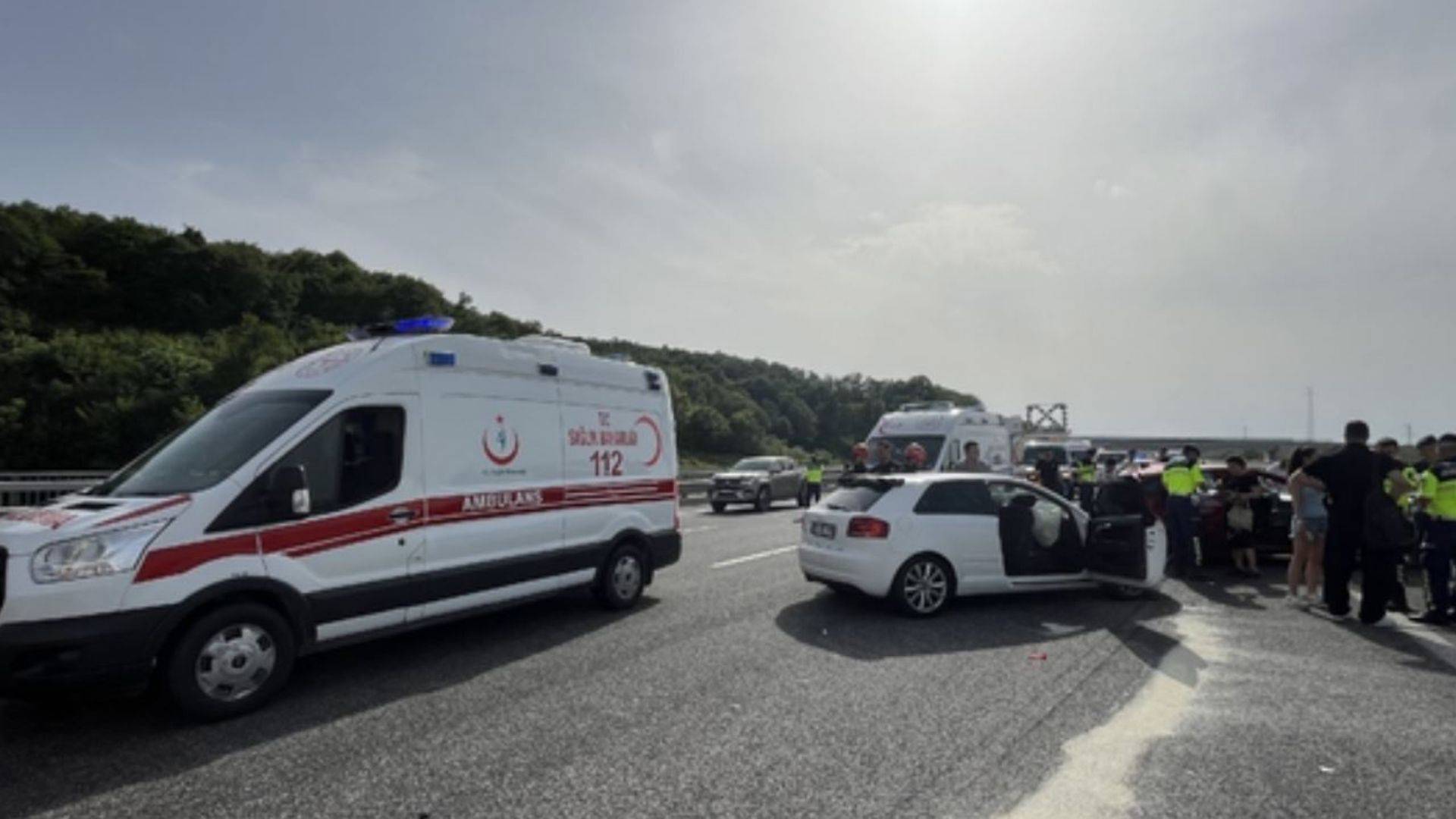 Kuzey Marmara Otoyolu’nda zincirleme kaza: 1’i ağır 5 yaralı