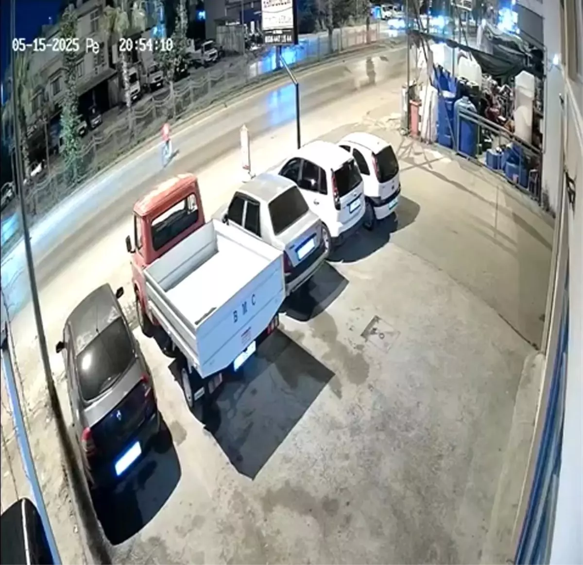 Serik'te Trafik Kazası: 9 Yaşındaki Çocuk Hayatını Kaybetti