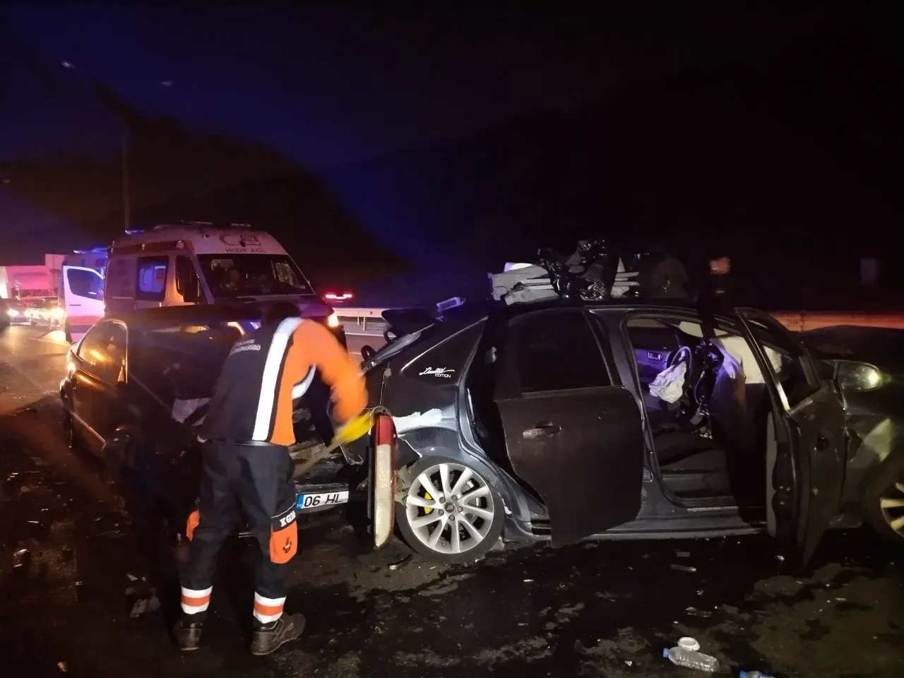 Beykoz'da 5 Araç Zincirleme Kaza