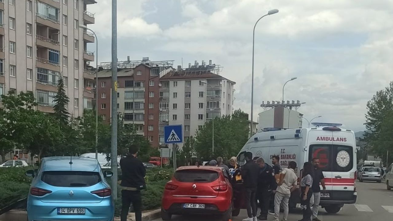 2 kişi yaralanmış olarak Konya'da meydana gelen trafik kazası