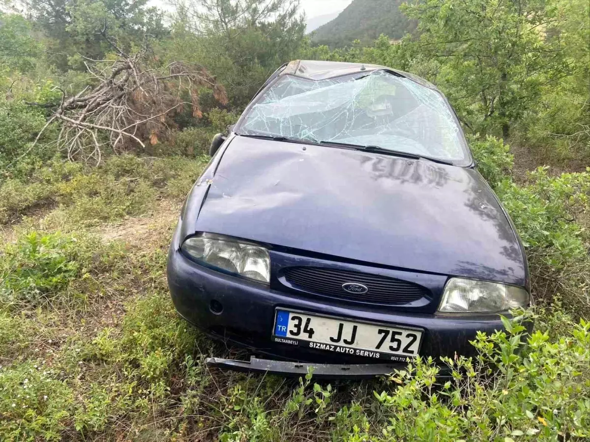 Bilecik'te Trafik Kazasında 4 Kişi Yaralandı
