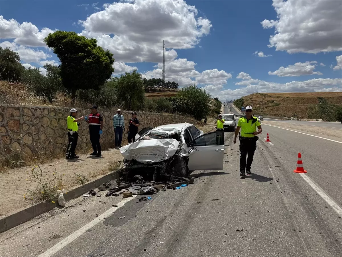 Adıyaman'da Genç Sürücü Kazada Hayatını Kaybetti.