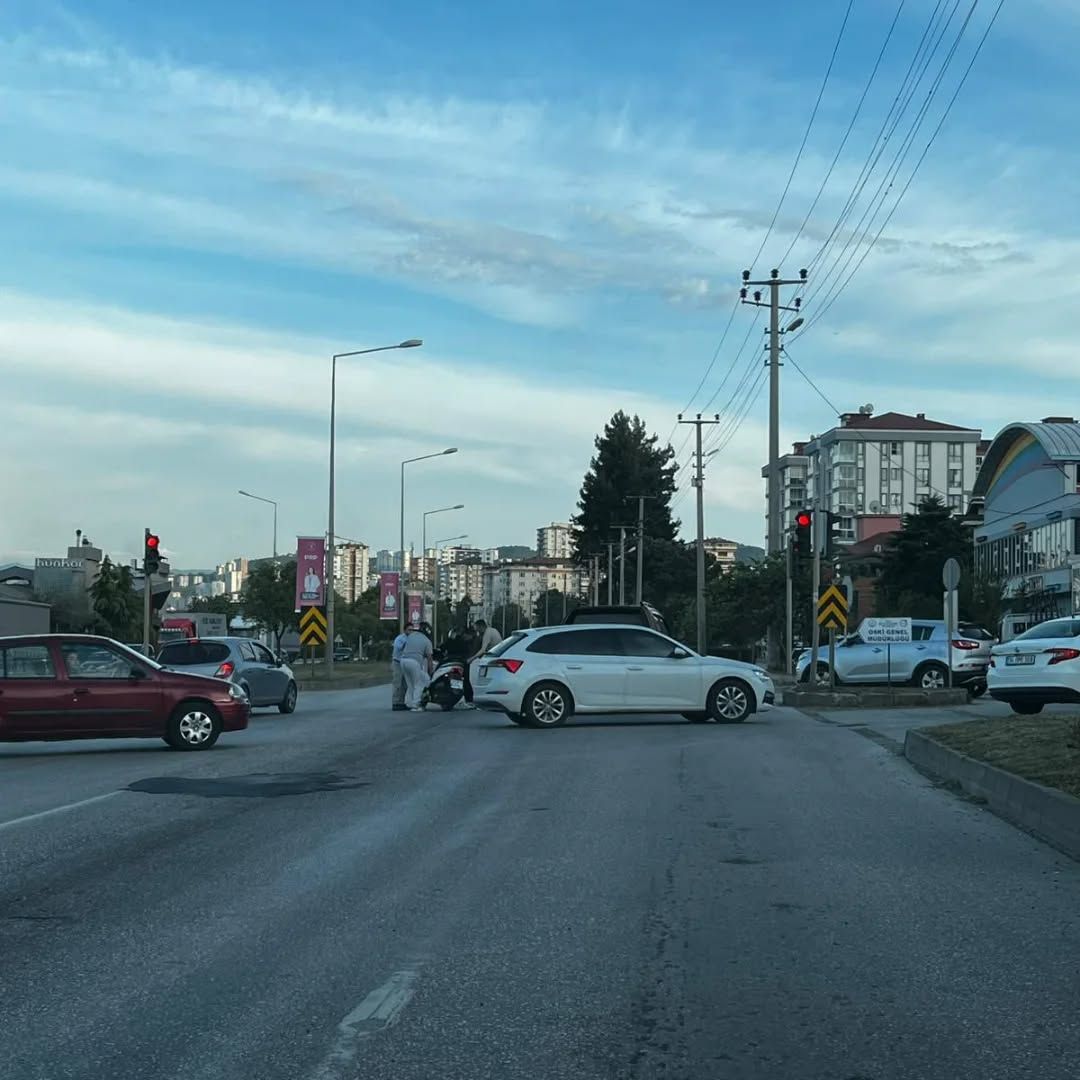 Fatsa'da Trafik Kazası: Tek Yön Trafiğe Açık