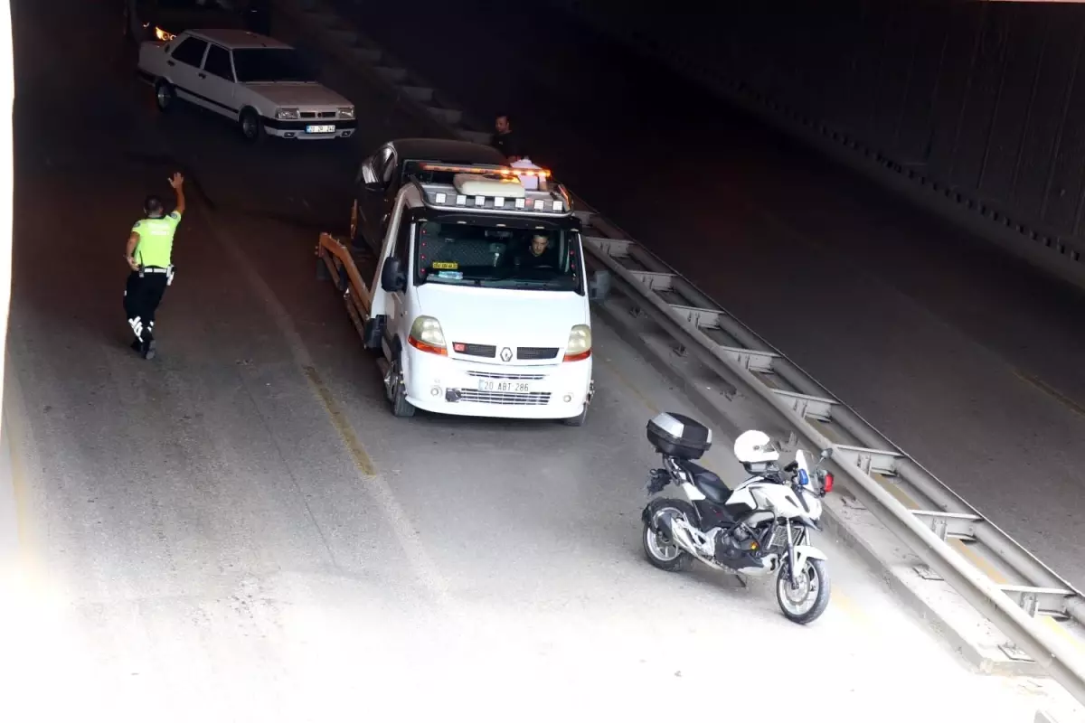 Pamukkale'de Ardışık Trafik Kazaları