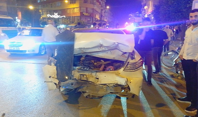 Iğdır'da meydana gelen trafik kazasında 2 kişi yaralandı. - Genel Haber
