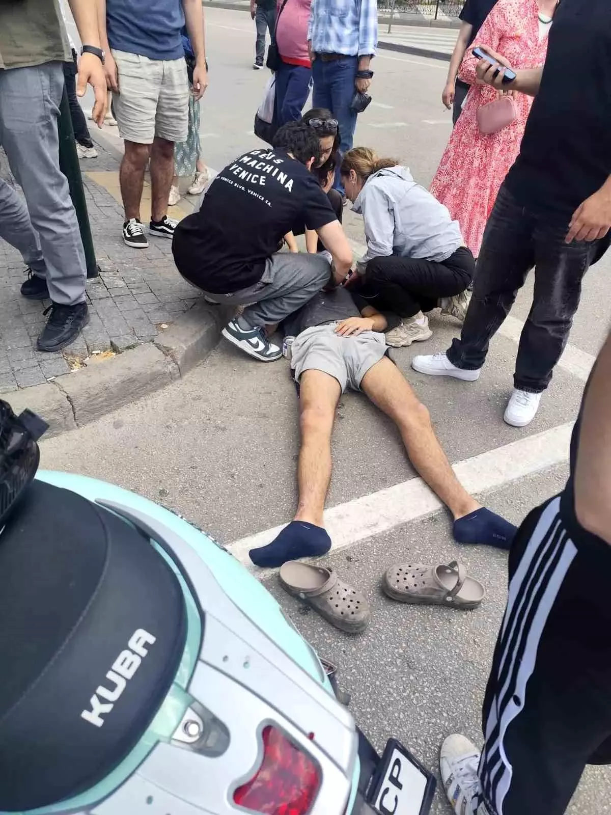 Bursa'da Kaza: 2 Motosikletli Yaralı