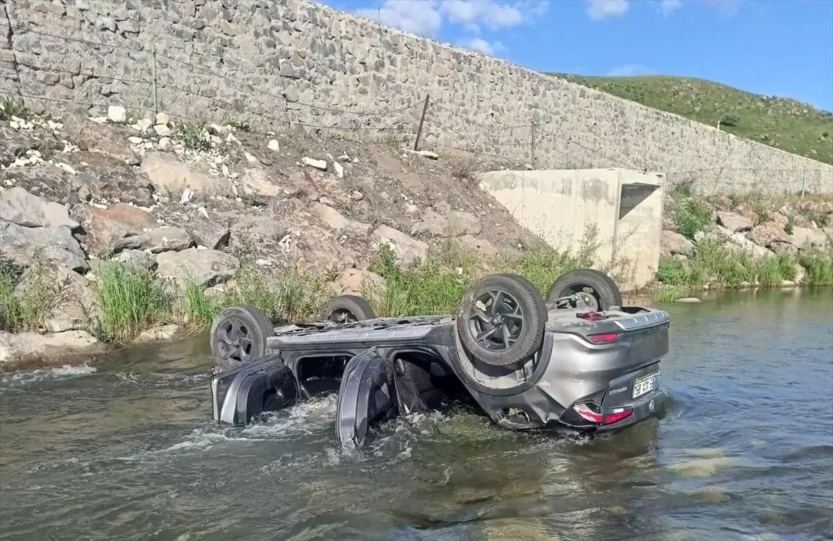 Erzurum'da trafik kazasında 3 kişi hayatını kaybetti.