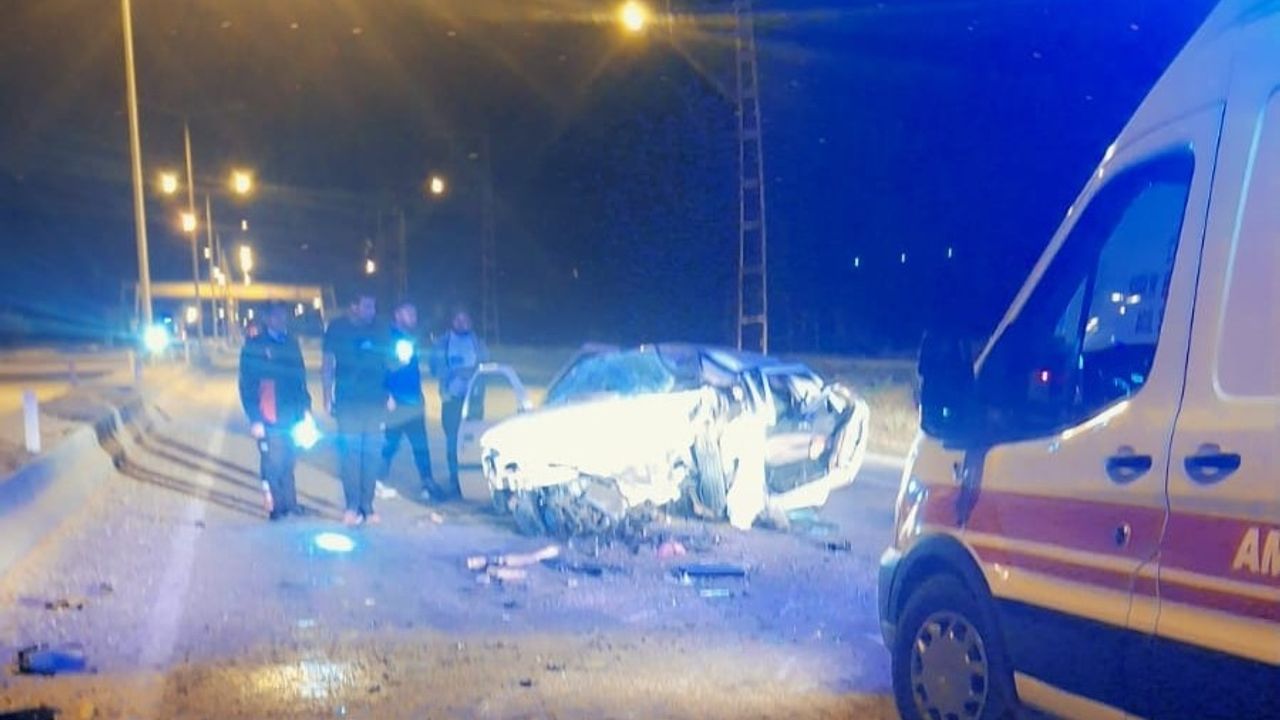 Van'da trafik kazası 5 kişinin yaralanmasına neden oldu.