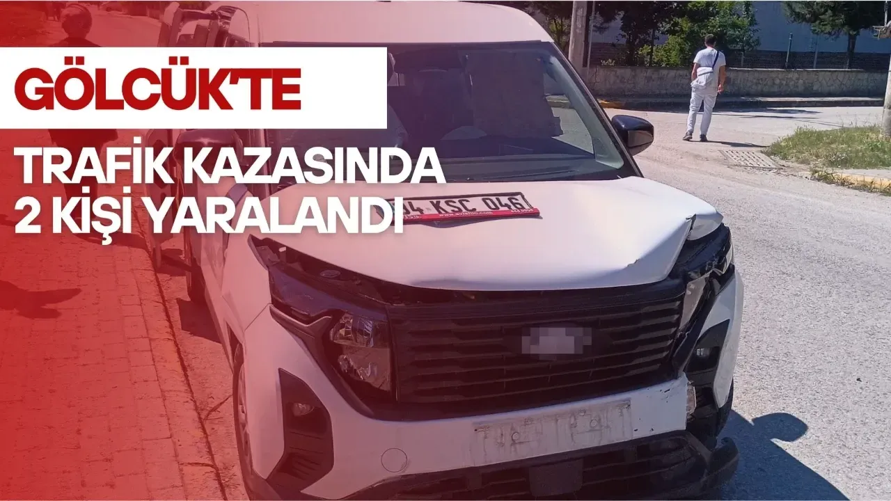 Gölcük'te Kaza Sonucu 2 Sürücü Yaralandı