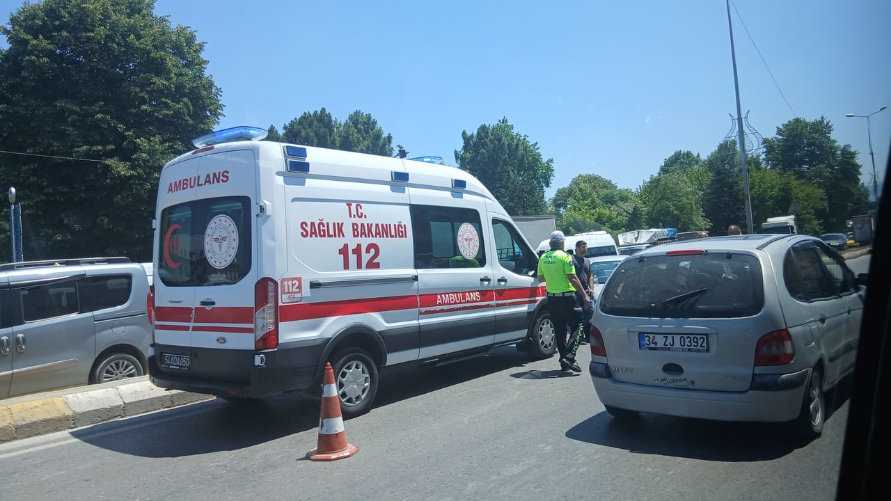 Erenler bölgesinde kaza oldu.