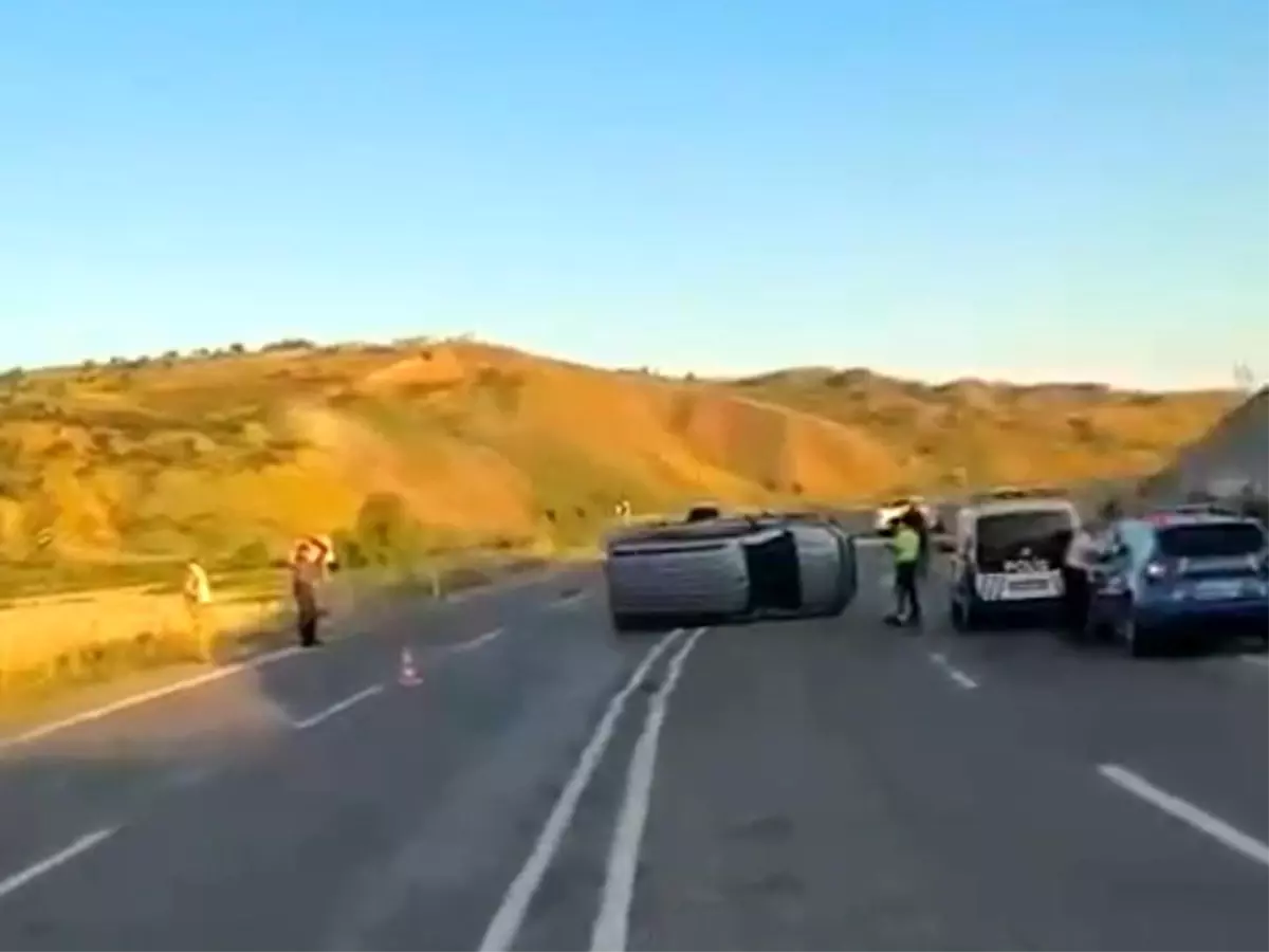 Siirt'te Kaza Sonucu 2 Kişi Yaralandı