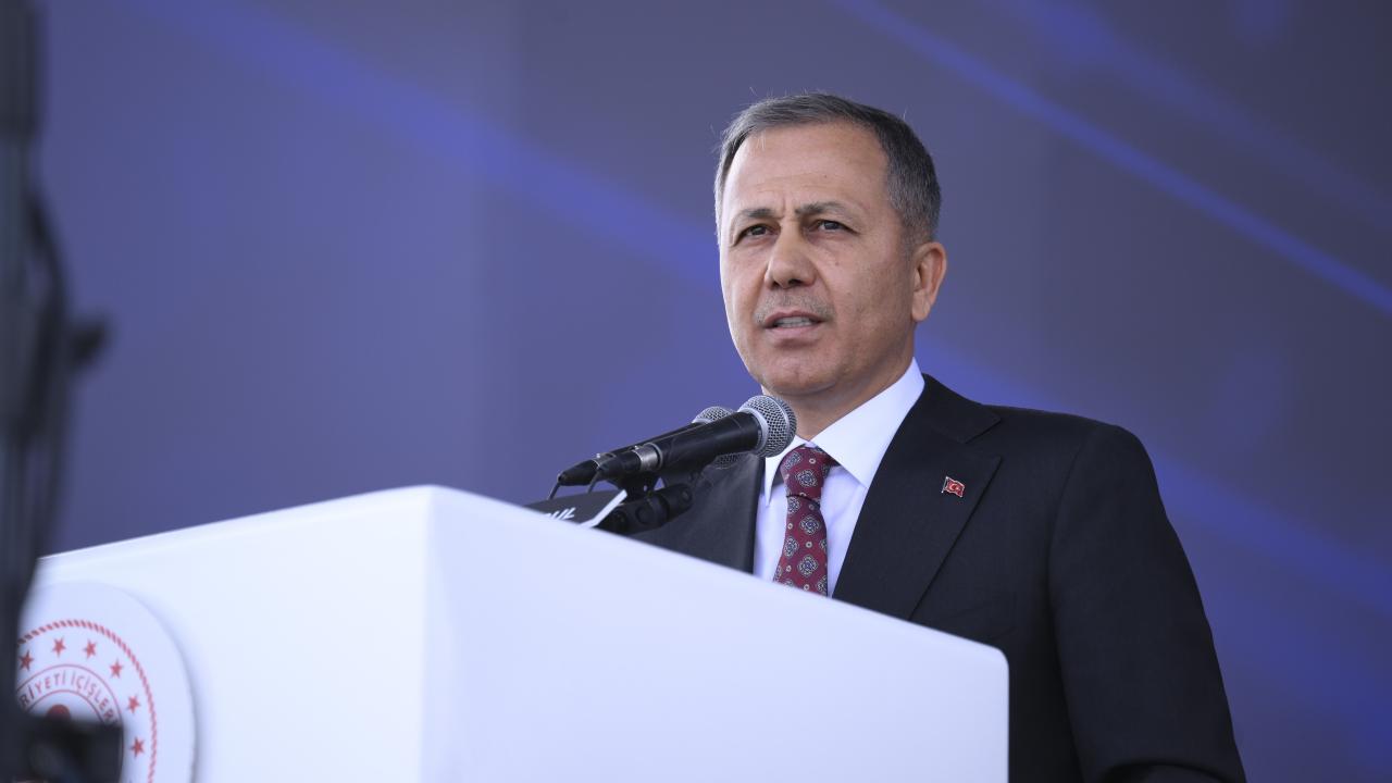 Yerlikaya, sürücülere uyarıda bulundu.