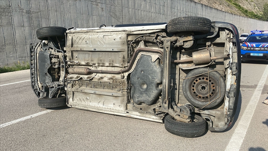 Arife günü 863 kaza sonucu 10 can kaybı yaşandı.