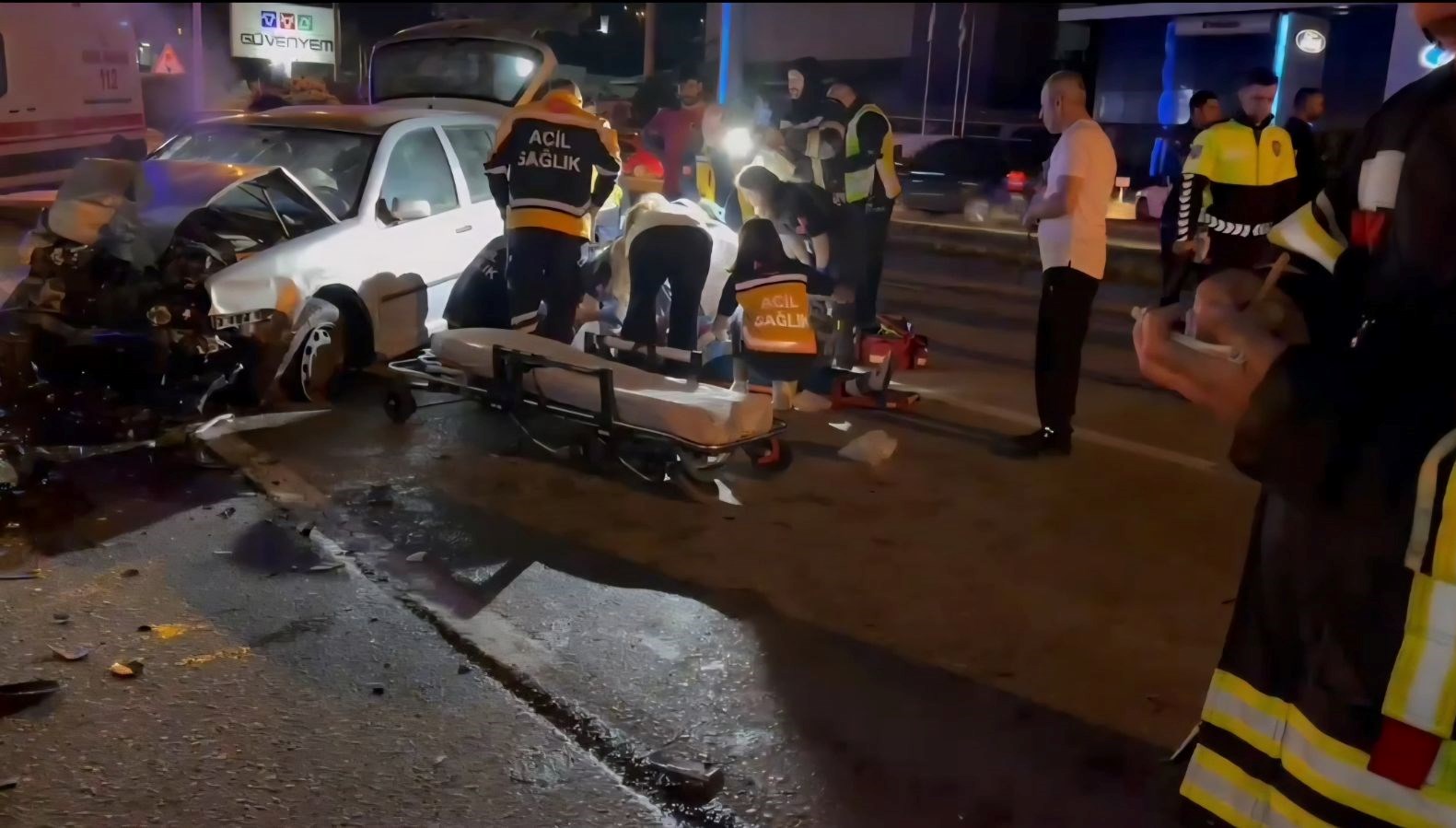 Çorum'da kaza sonucu yaşamını yitirenler oldu.