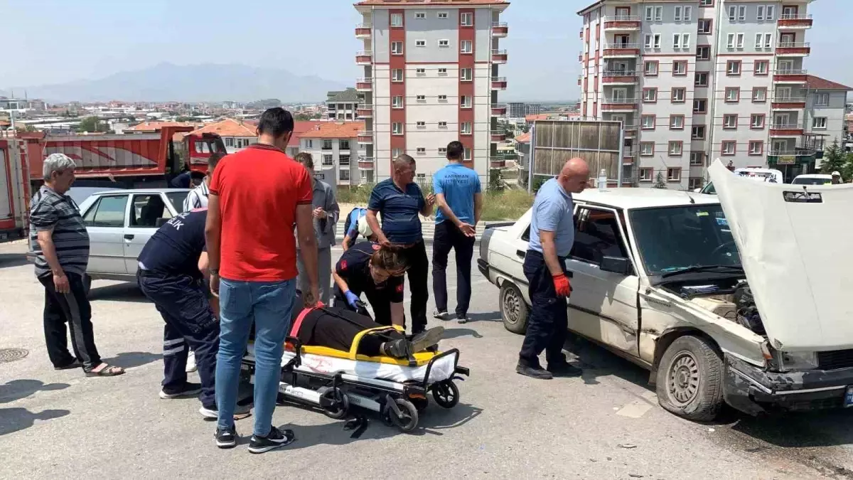 Karaman'da meydana gelen trafik kazasında 2 kişi yaralandı.