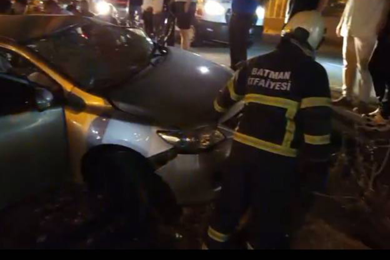 Batman'da trafik kazasında 4 kişi yaralandı.
