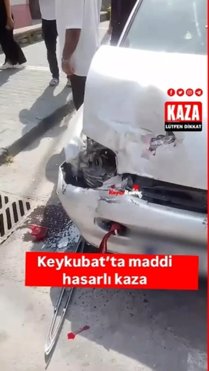 Keykubat'ta maddi zararlı bir trafik kazası oldu. Geçmiş olsun.