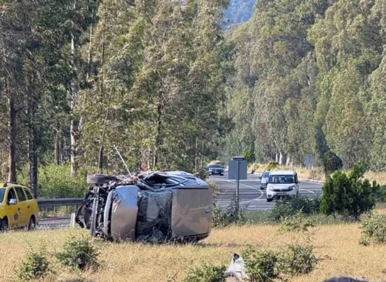 Muğla'da kavşak çarpışması: 1 ağır, 2 yaralı.