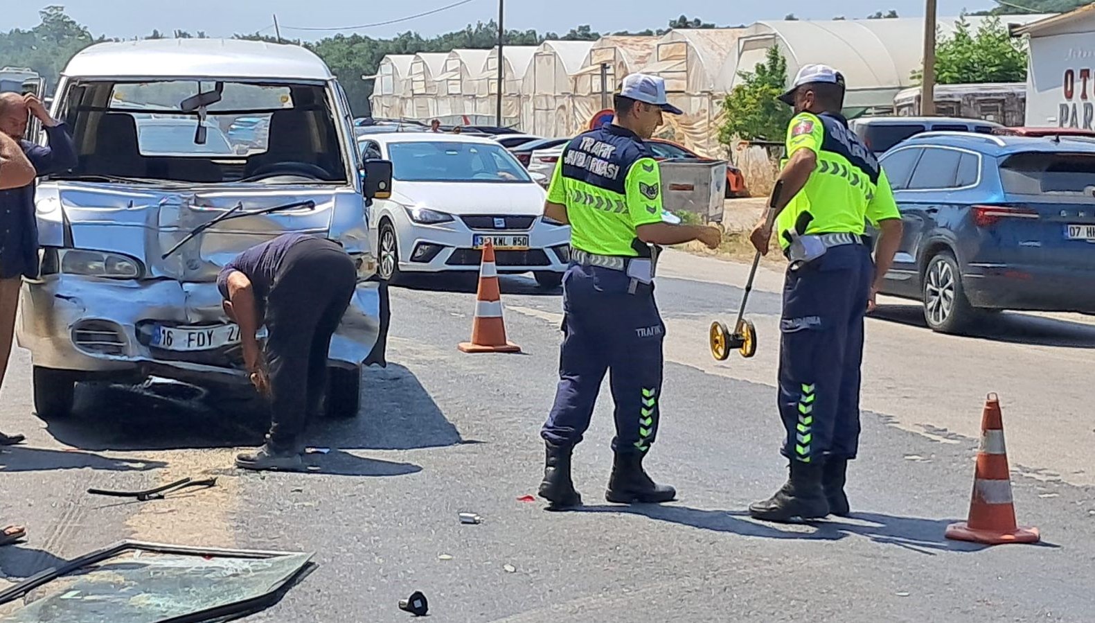 Bursa'da kaza meydana geldi, 1 kişi yaralandı.