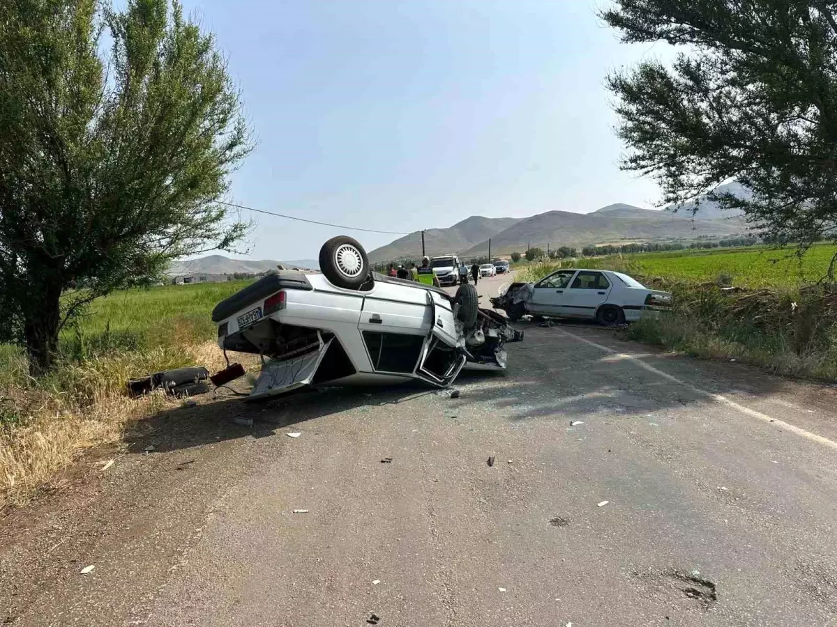 Elbistan'da Kaza: 2 Kişi Yaralandı