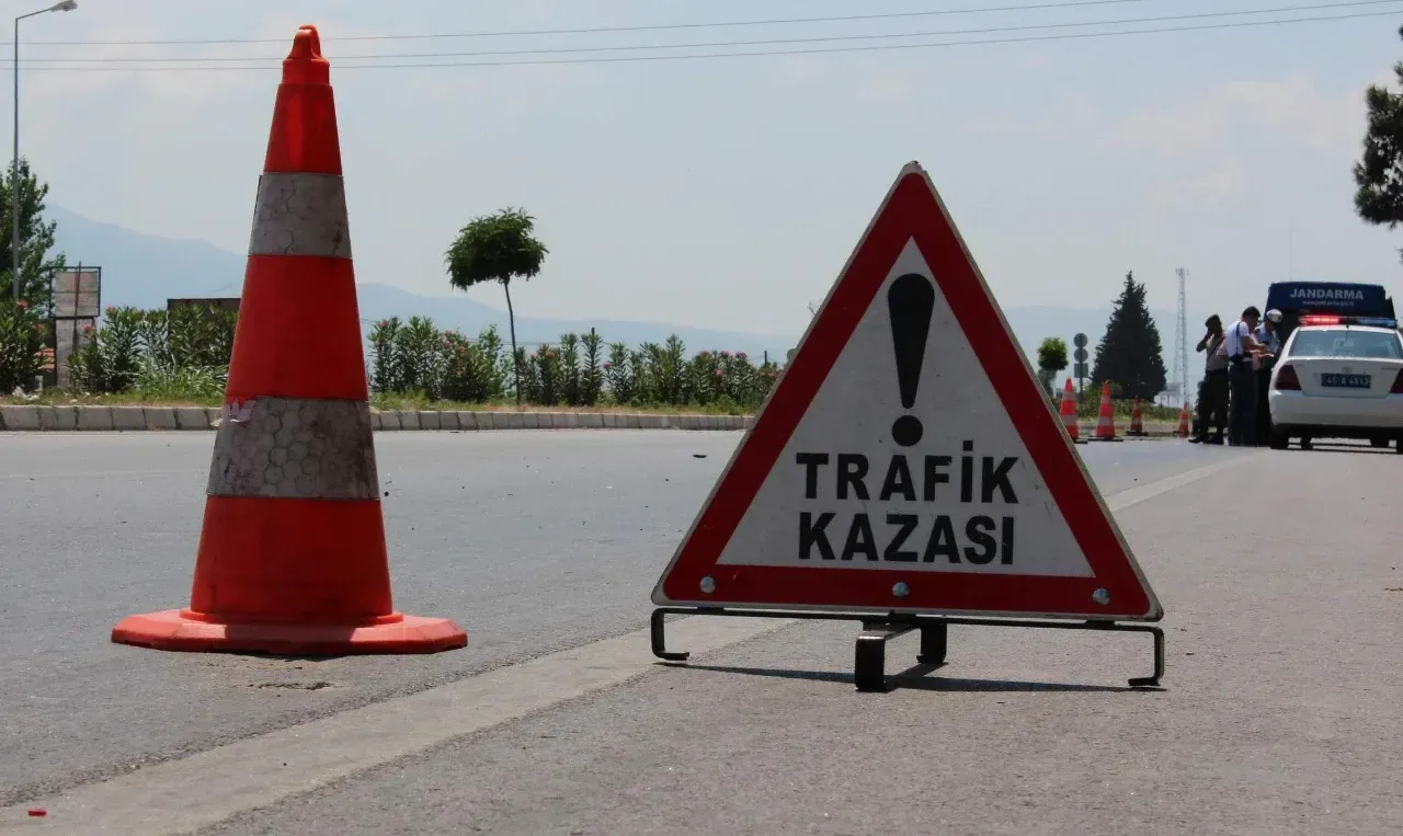 Menderes'te Zincirleme Kaza: Çok Sayıda Ölü!