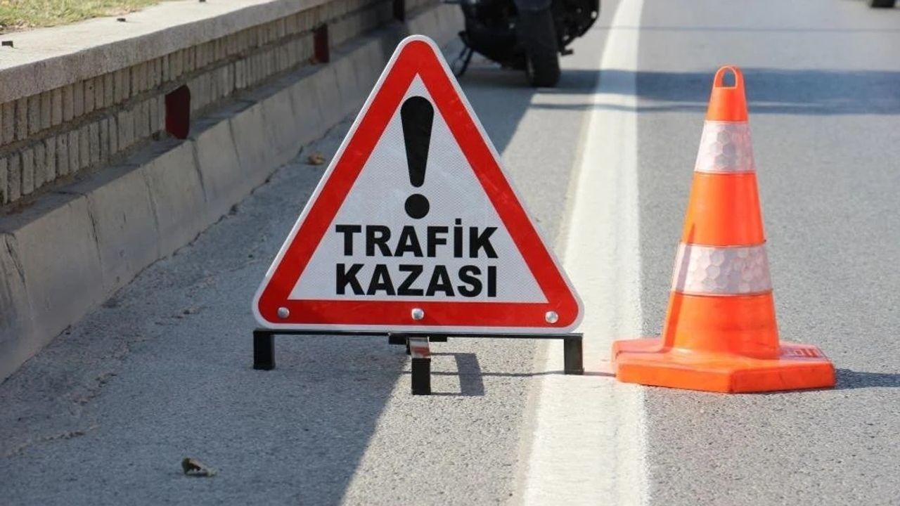 Ölümcül trafik kazası: 2 kişi ciddi şekilde yaralandı.