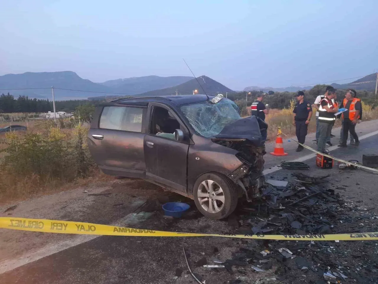 5 kişinin hayatını kaybettiği, 2 kişinin yaralandığı zincirleme trafik kazası yaşandı.
