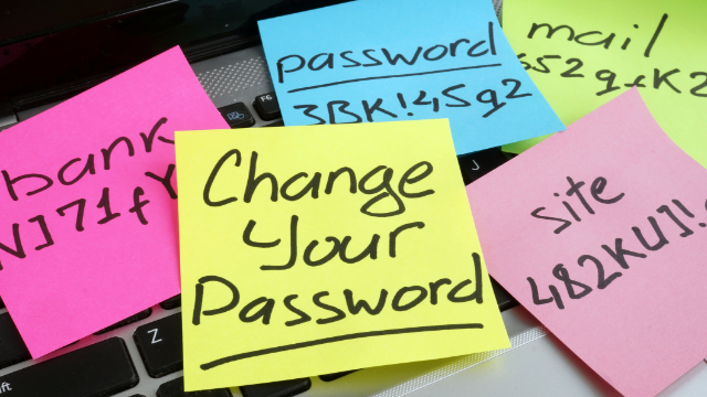 パスワード変更の理由とは？必要性と見直し方を解説
