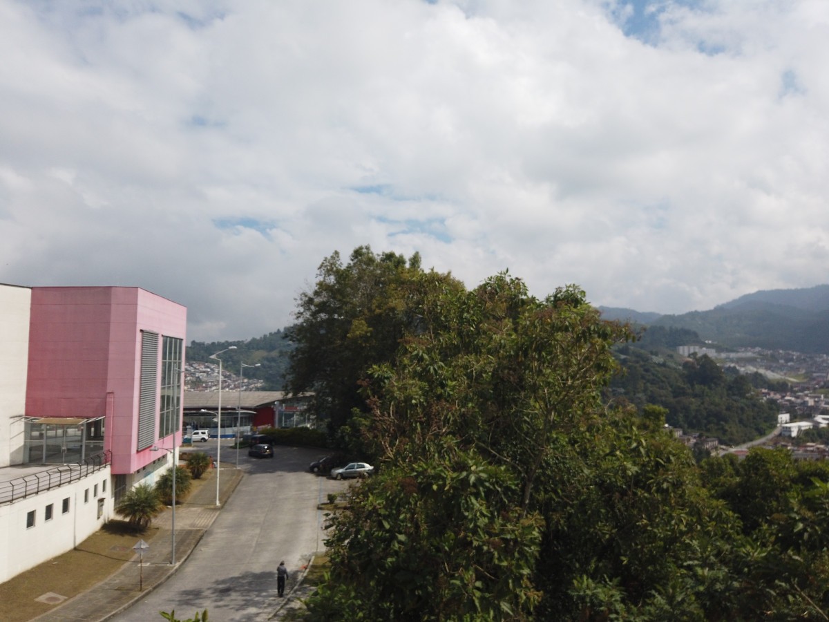 Foto de Apartamento en Venta en Laureles, Manizales - 2 - 279022343