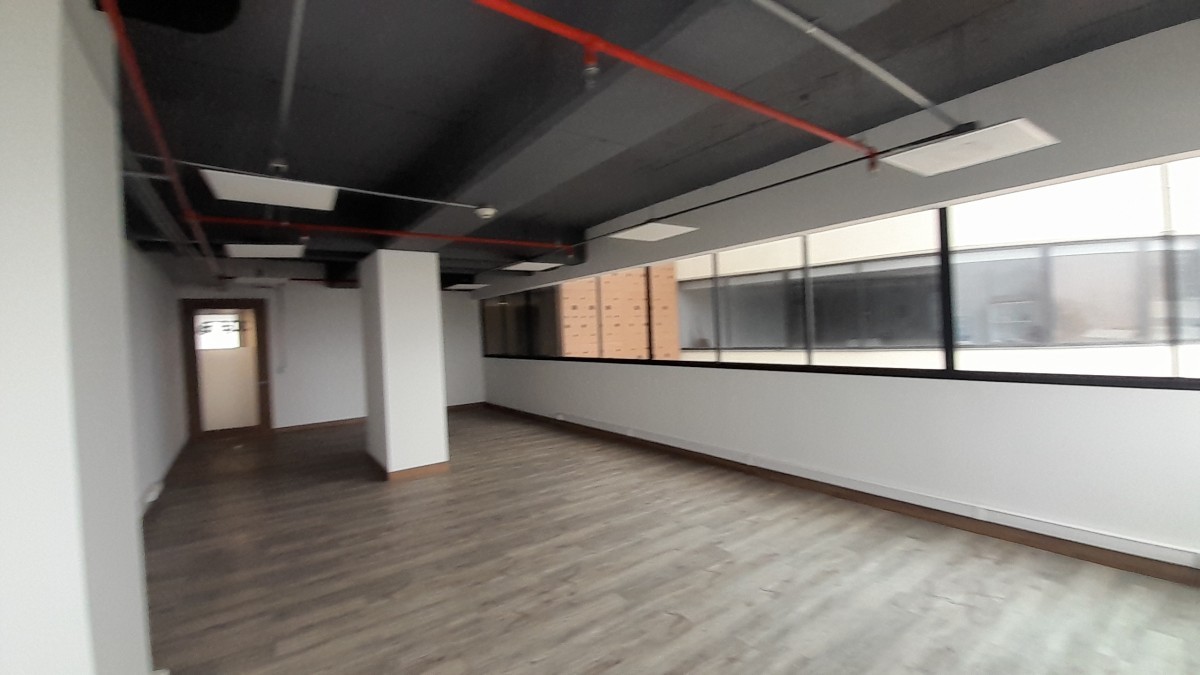 Foto de Oficina en Venta en Avenida santander , Manizales - 4 - 279024899