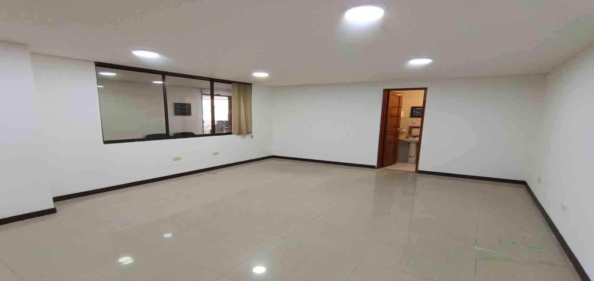 Foto de Oficina en Arriendo en Centro, Manizales - 13 - 279064044