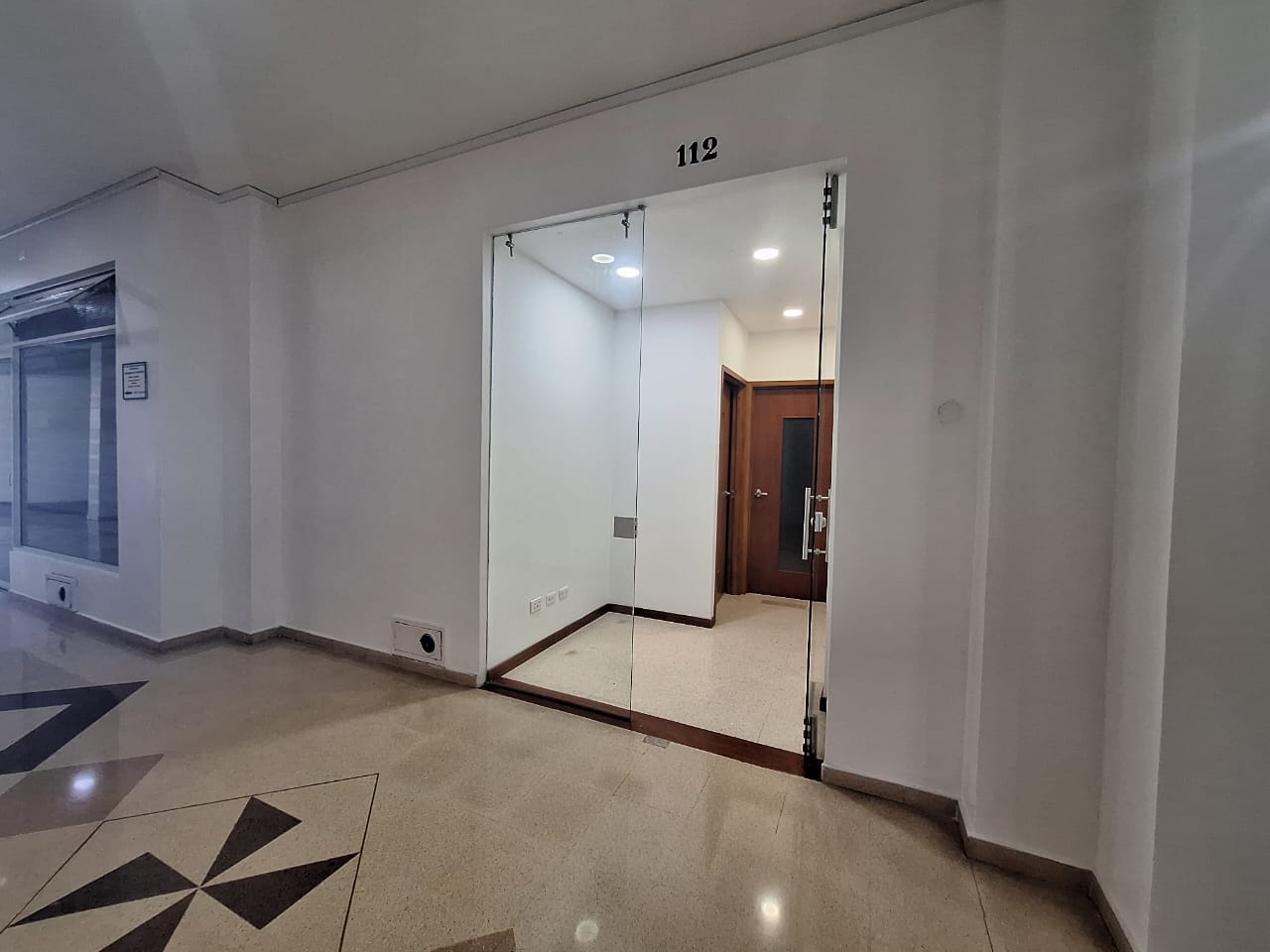 Foto de Oficina para Venta en Norte, Armenia  - 279065989