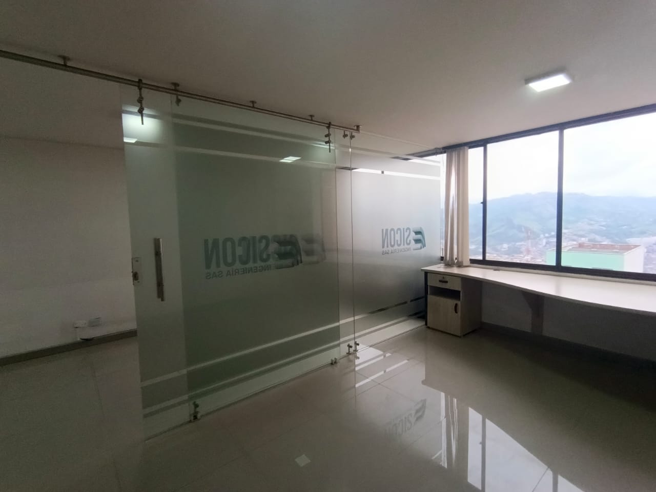 Foto de Oficina en Venta en Centro, Manizales - 8 - 279063769