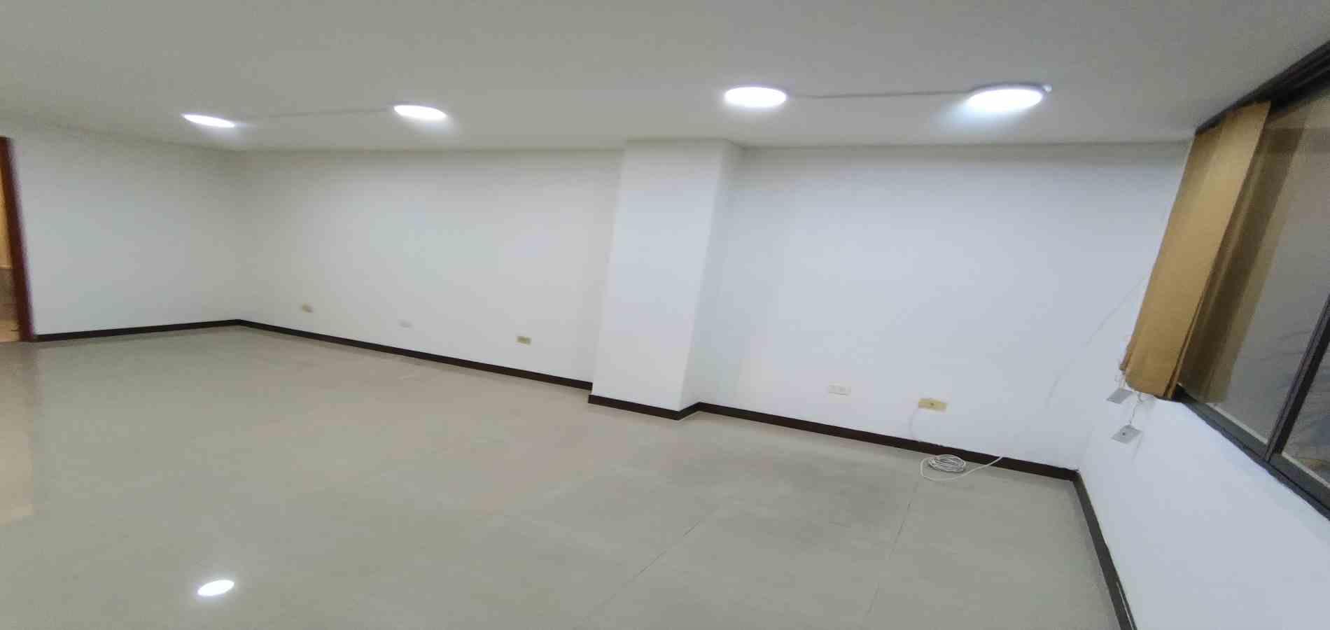 Foto de Oficina en Arriendo en Centro, Manizales - 8 - 279064044