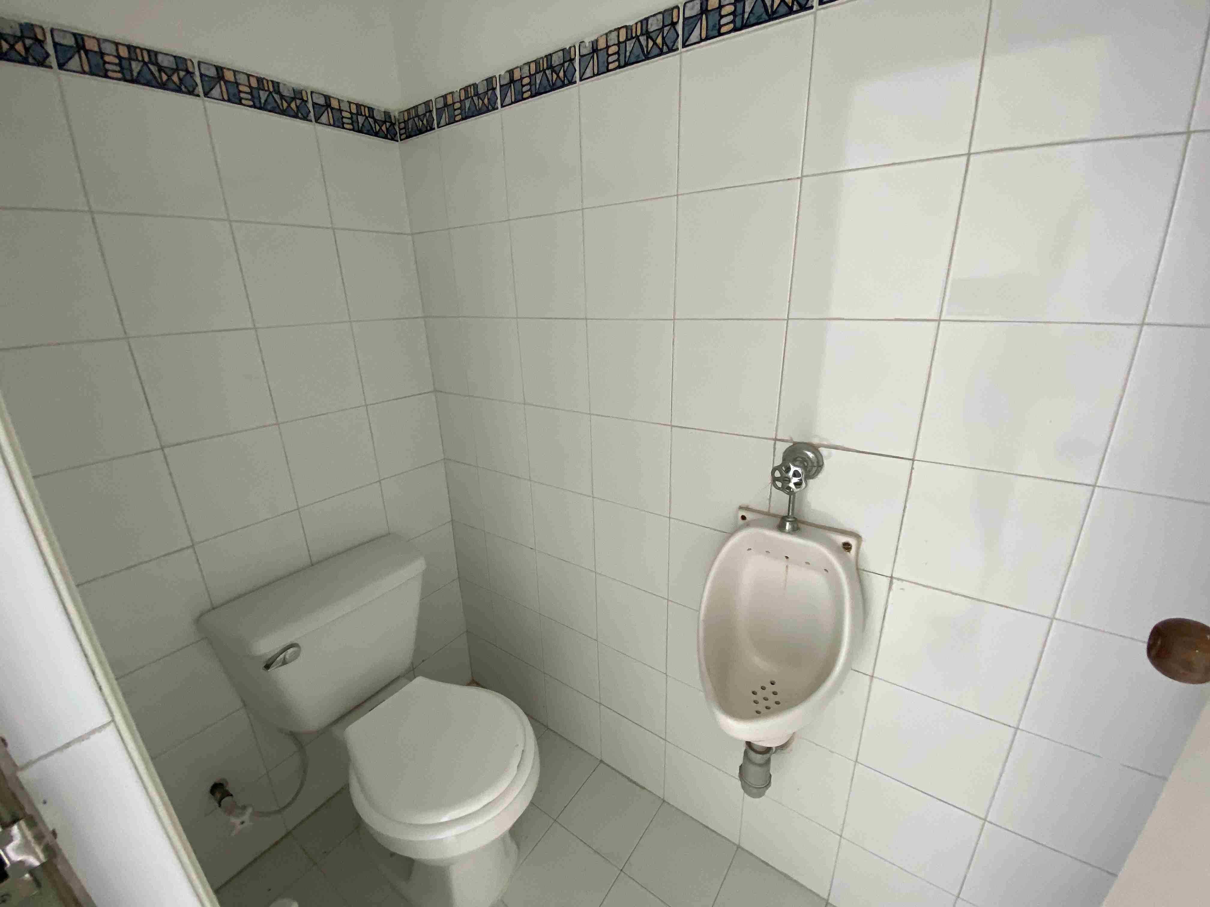 Foto de Local en Arriendo en Av bolivar, Armenia  - 11 - 279055661