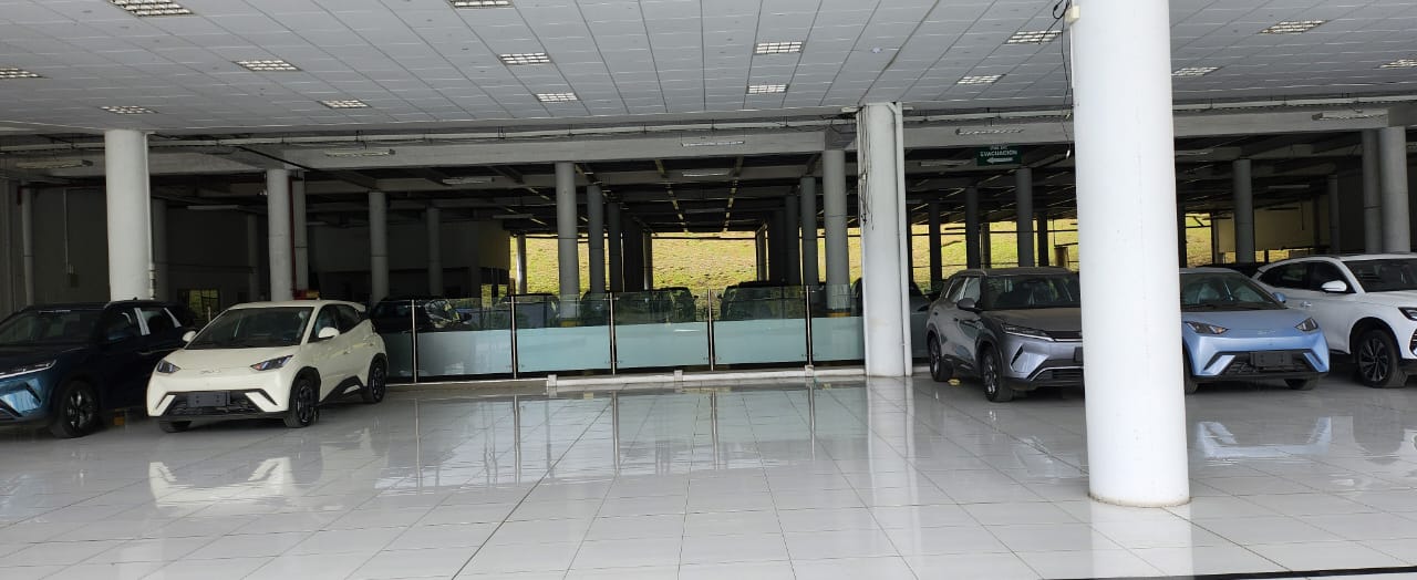 Foto de Local en Arriendo en Avenida alberto mendoza, Manizales - 3 - 279066292