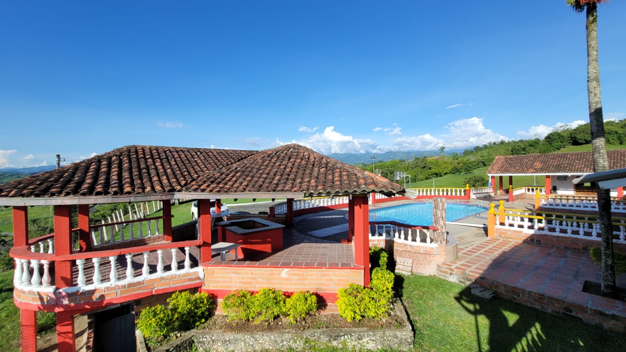 Foto de Casa campestre en Arriendo en Kilometro 41, Neira - 1 - 279025738