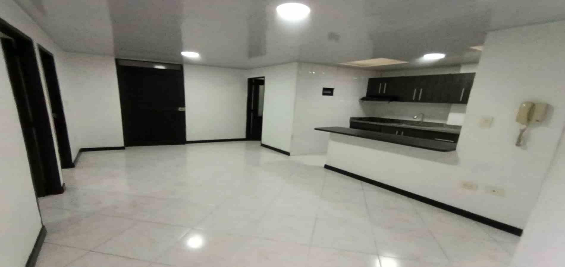 Foto de Apartamento en Venta en Alcazares, Manizales - 2 - 279067832