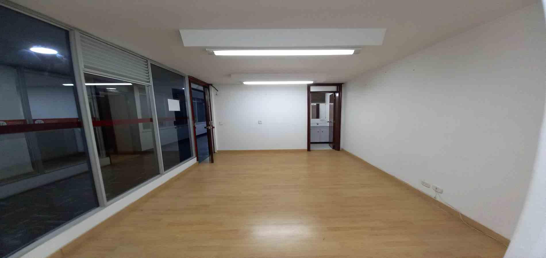 Foto de Oficina en Venta en Centro, Manizales - 15 - 279063165