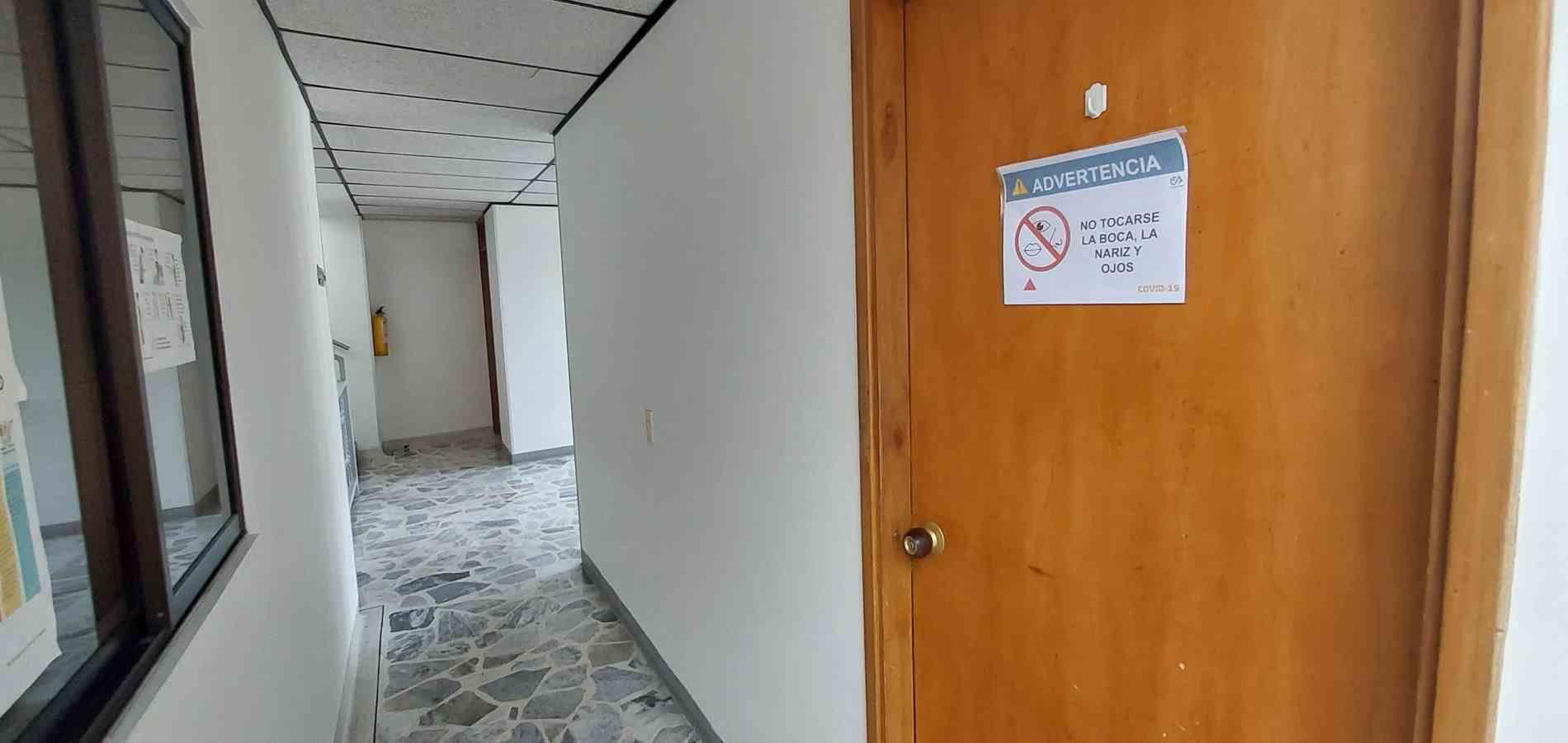 Foto de Edificio en Venta en Versalles, Manizales - 12 - 279025898
