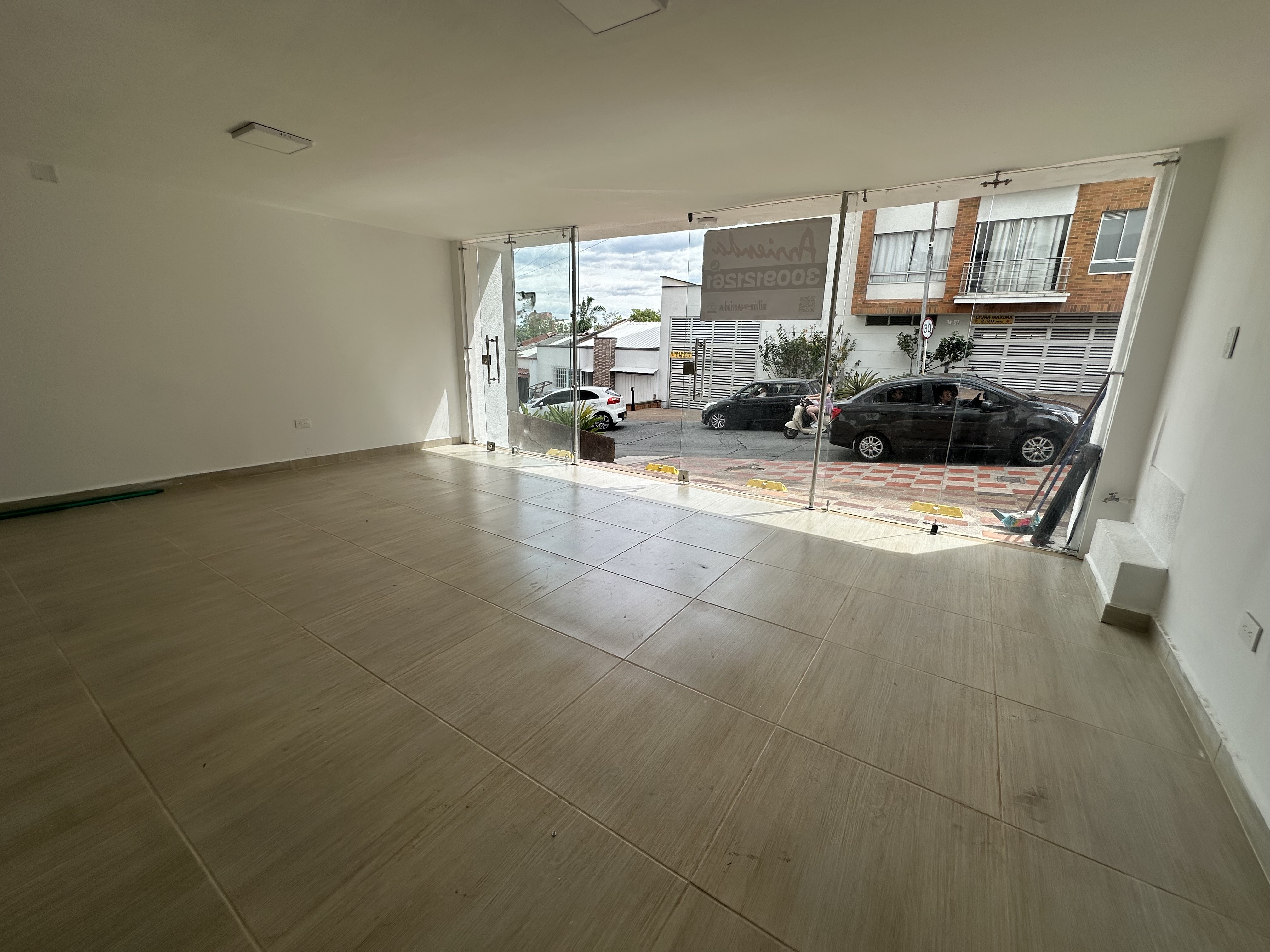 Foto de Local para Arriendo en Profesionales, Armenia  - 279069325